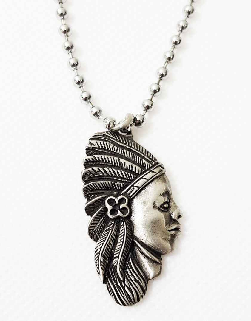 NATIVE SPIRIT PEWTER PENDANT WITH BALL CHAIN - ANTIQUE DESIGN NATIVE SPIRIT PEWTER PENDANT WITH BALL CHAIN - ANTIQUE DESIGN