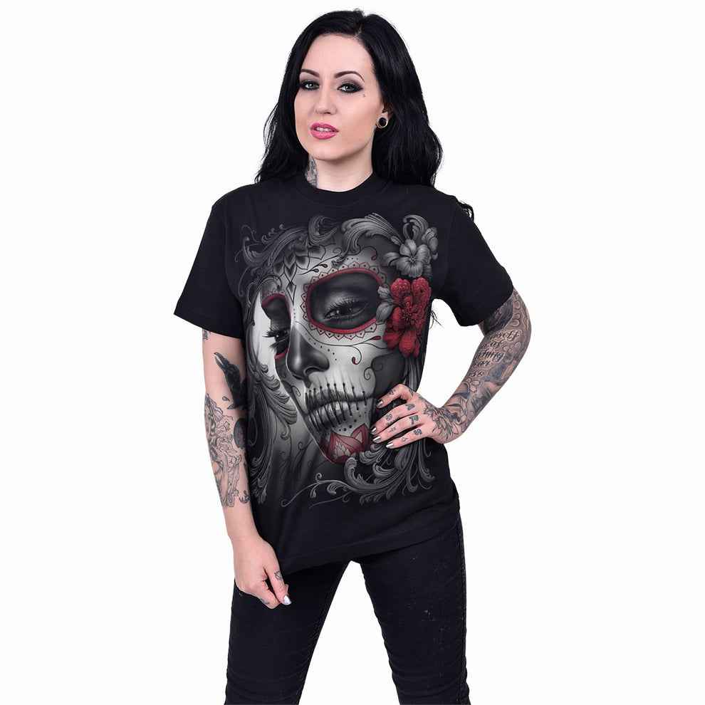SKULL ROSES T-SHIRT - FRONT PRINT BLACK T-SHIRT SKULL ROSES T-SHIRT - FRONT PRINT BLACK T-SHIRT