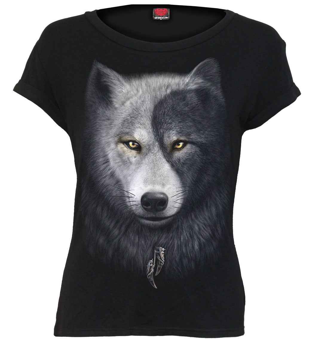 WOLF CHI Boatneck Black Cap Sleeve Top - Stylish and Versatile Design WOLF CHI Boatneck Black Cap Sleeve Top - Stylish and Versatile Design