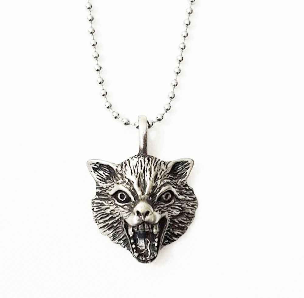 DARK WOLF PEWTER PENDANT WITH BALL CHAIN DARK WOLF PEWTER PENDANT WITH BALL CHAIN