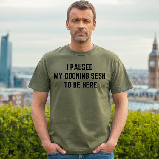 I Paused My | MEN'S T-SHIRT